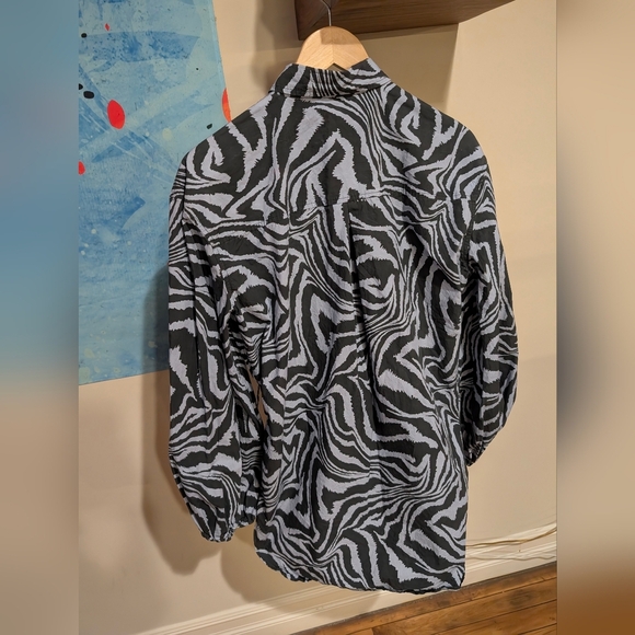 Ganni Zebra Print Wrap Blouse - Picture 5 of 7